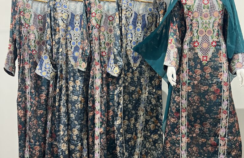Luxury Hand-Embroidered Mukhawar