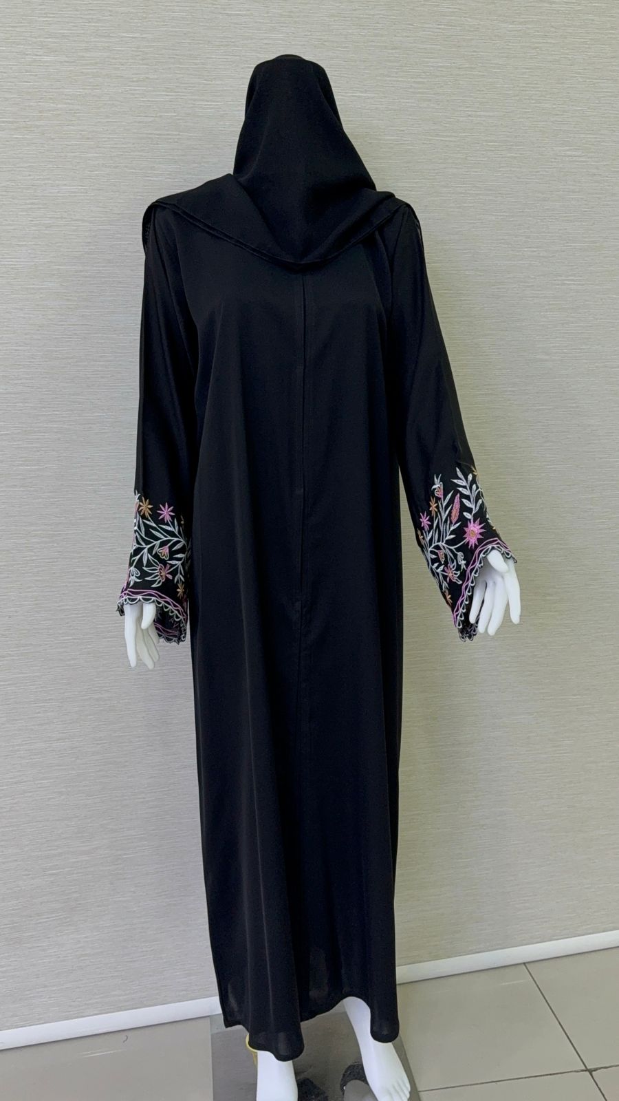 Abaya 6 (2)Unveil Your Style with the 2025 Abaya Collection | Exclusively at Arabian Souq Unveil Your Style with the 2025 Abaya Collection | Exclusively at Arabian Souq