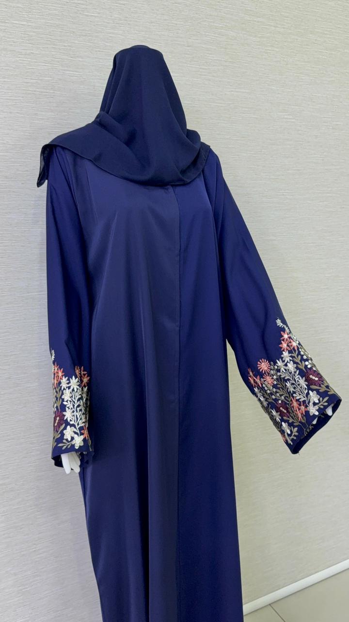 Abaya 7 (4)The Spirit of Style: Discover 2025’s Most Loved Abayas at Arabian Souq The Spirit of Style: Discover 2025’s Most Loved Abayas at Arabian Souq