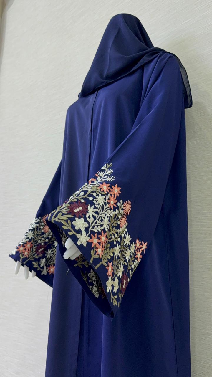 Abaya 7 (5)The Spirit of Style: Discover 2025’s Most Loved Abayas at Arabian Souq The Spirit of Style: Discover 2025’s Most Loved Abayas at Arabian Souq