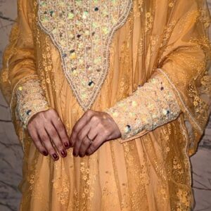 ✨ Dubai Fashion 2025: The Rise of Mukhawar & Jalabiya Dresses