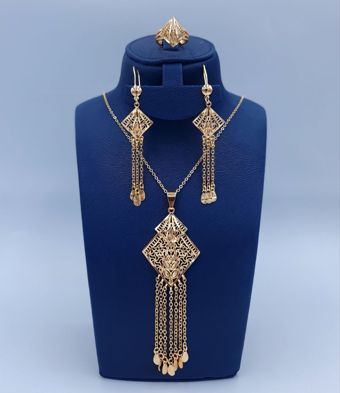 💫 Where Gold Meets Grace | 5-Piece Jewelry Set to Celebrate You Dubai Fashion