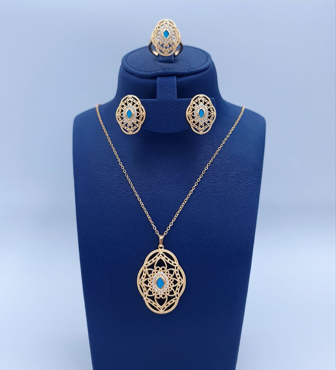 💫 Where Gold Meets Grace | 5-Piece Jewelry Set to Celebrate You Dubai Fashion